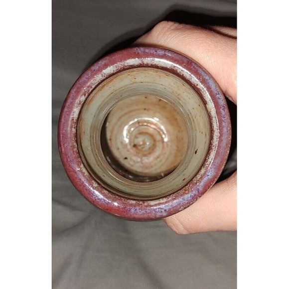 Drip Vase, Art Pottery, Glazed, 5.5" Signed On Bottom - Picture 4 of 7